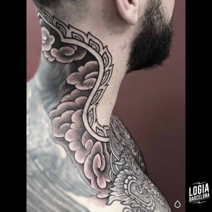 tatuaje_pecho_cuello_tradicional_logiabarcelona_willian_spindola_